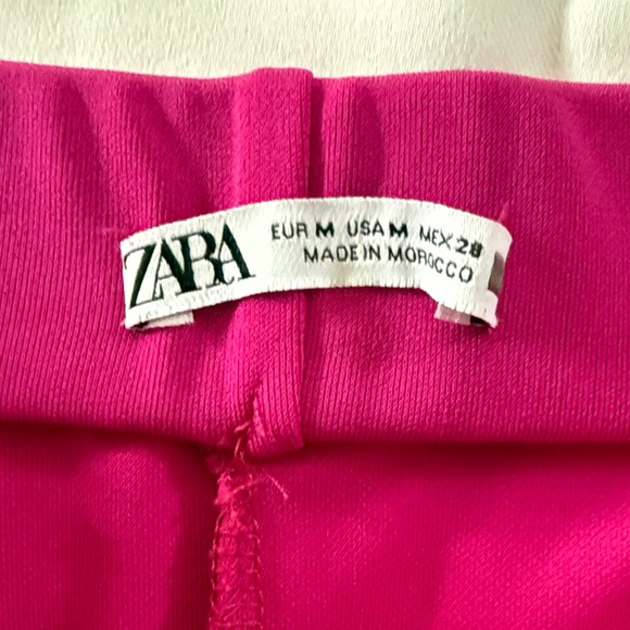 ZARA FUSHIA SKIRT - Picture 2 of 8